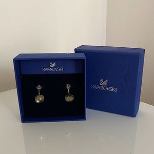 Swarovski Dot Pierced Earrings